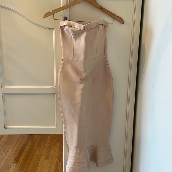 Boutique Vintage Bodycon Maxi Dress - Picture 4 of 13